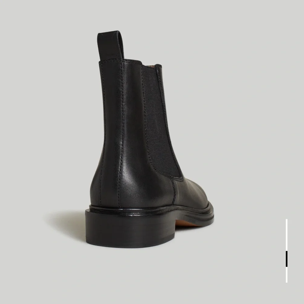 Madewell Benning Chelsea Boot. Size 8. Great condition. - Picture 3 of 10